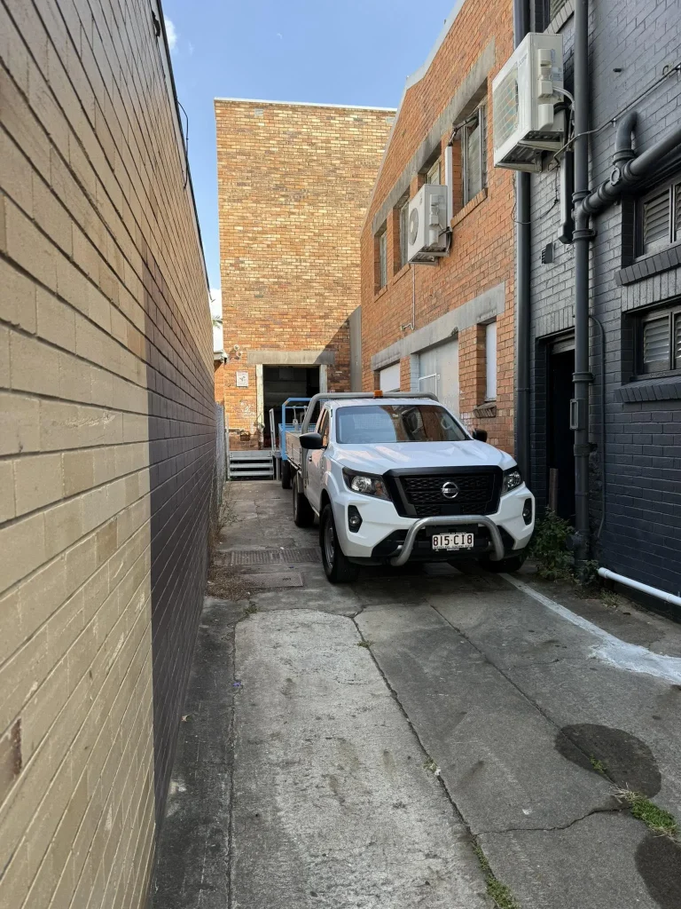 Brisbane specialists in household rubbish removal and carpet disposal