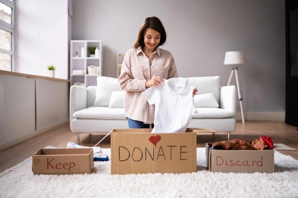 decluttering before moving in Brisbane