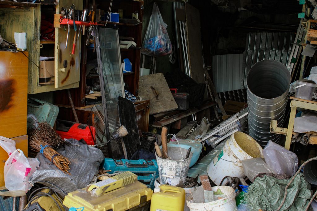 what to throw out before moving in Brisbane